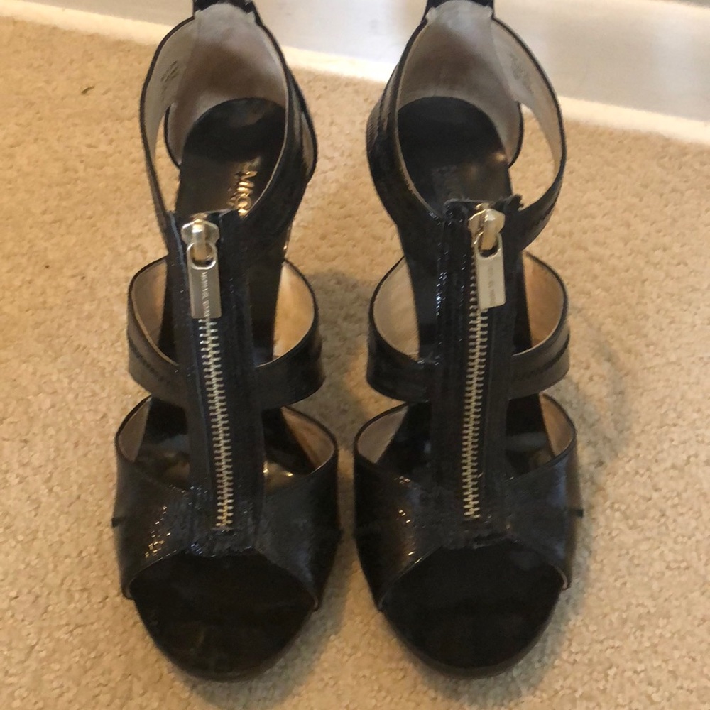 🎉FLASH SALE🎉 Michael kors heels 7.5